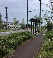 「西高校入口」バス停留所
