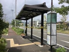 「西高校入口」バス停留所