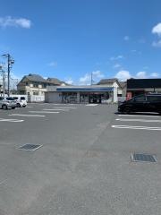 ローソン　上鶴間店