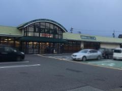 デリシア梓川店