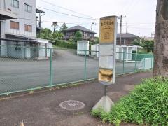 「生花市場前」バス停留所