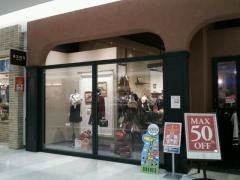 ａｘｅｓ　ｆｅｍｍｅ　西新井店
