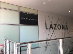 トミー　ヒルフィガー　ラゾーナ川崎プラザ店
