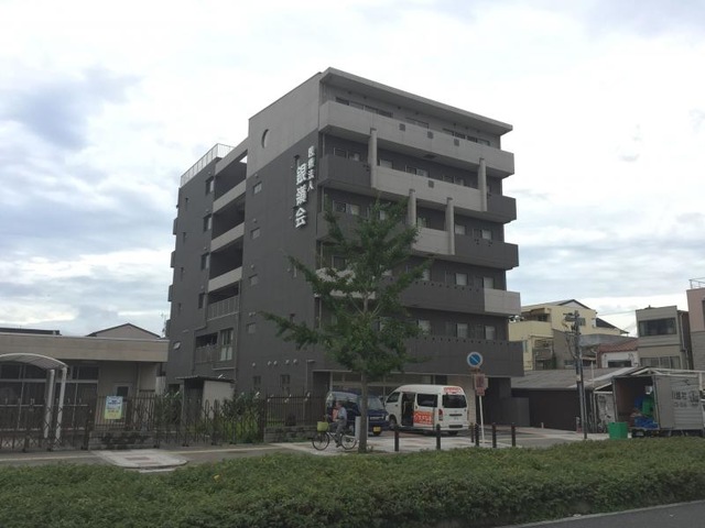 介護ホーム大きな手 鶴見橋 施設外観