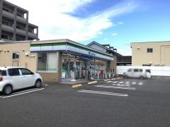 ファミリーマート　日進浅田町店