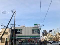 ファミリーマート　勝山北店