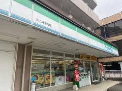 ファミリーマート　逢妻店