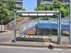 「二の丸」バス停留所