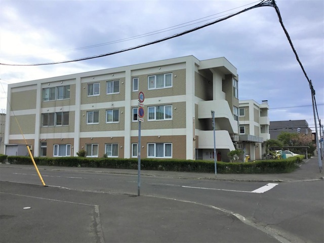 イリスもとまち 建物全景
