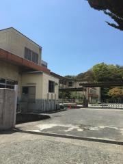 下中小学校