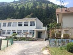 鳳来東小学校