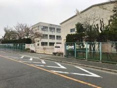 東深井小学校