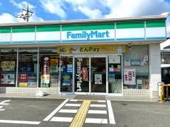 ファミリーマート　生駒辻町店