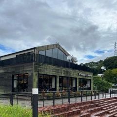 スターバックスコーヒー　コースカベイサイドストアーズ店