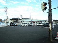 ファミリーマート　菰野町福村店