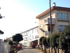 鴻巣南小学校
