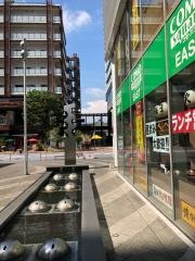 コモ・スクエアＥＡＳＴ