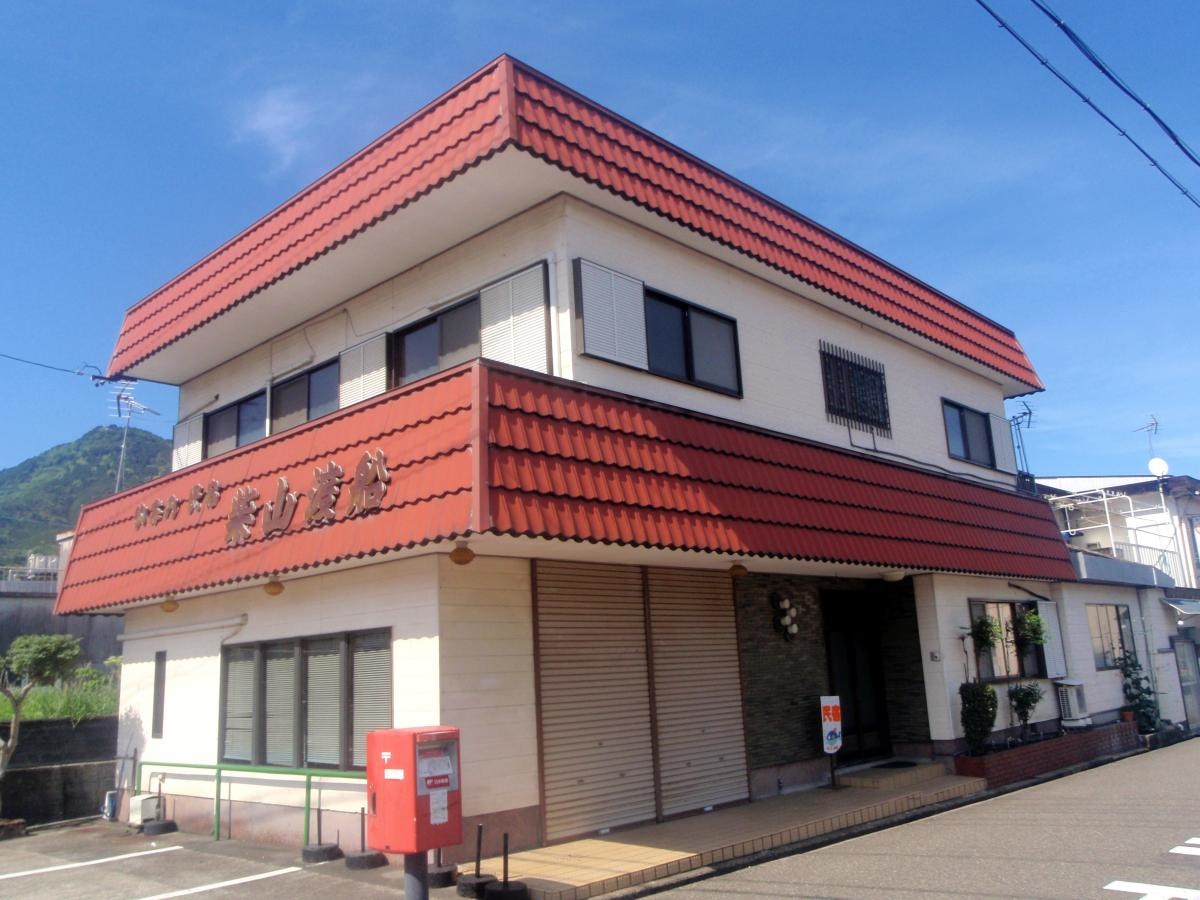 海の真横の民宿柴山