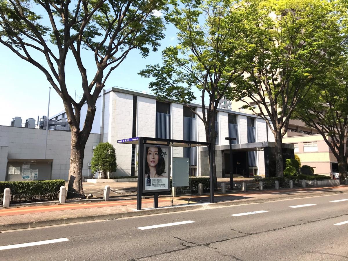 日銀前