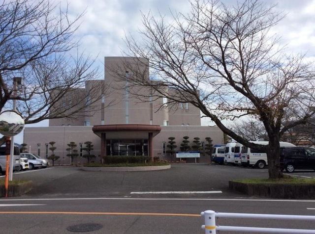ケアハイツやすらぎ 建物全景