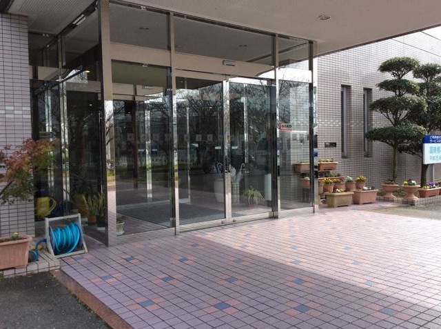 ケアハイツやすらぎ 施設外観