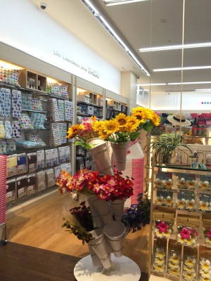 マーケットピア ザ ダイソー イーアスつくば店 つくば市研究学園