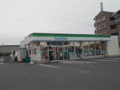 ファミリーマート　姶良青木水流店