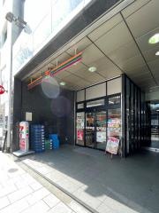 セブンイレブン　北青山青山通り店