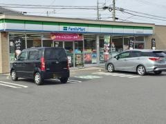 ファミリーマート　四日市采女が丘店