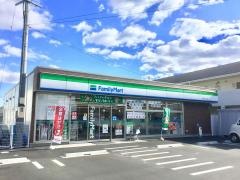 ファミリーマート　西尾八ツ面店