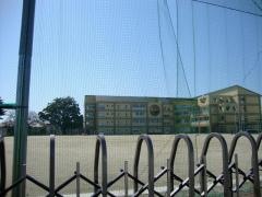 綾瀬小学校