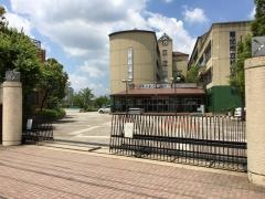 草加市立松江中学校