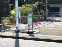 「プラザ入口」バス停留所