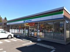 ファミリーマート　上田踏入二丁目店
