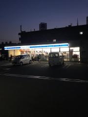 ローソン　奈良大安寺三丁目店