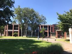 帯広畜産大学附属図書館