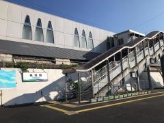 貝津駅