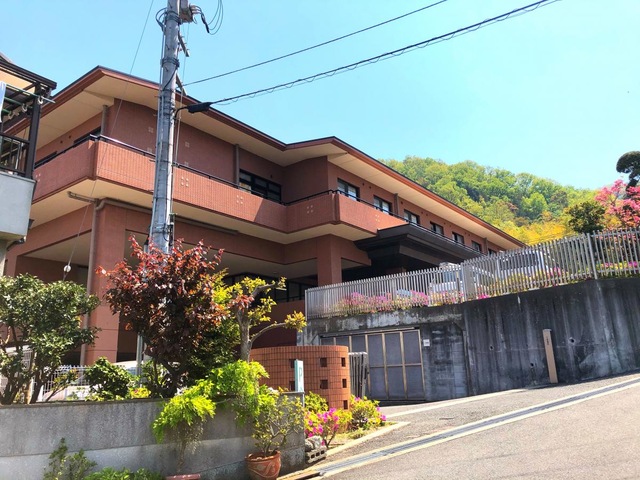 特別養護老人ホーム　なるかわ苑