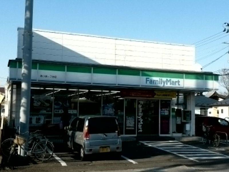 文化センター付近のコンビニ