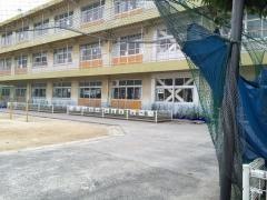 仲町小学校
