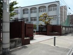 大阪市立文の里中学校