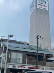 トヨタカローラ新大阪吹田店