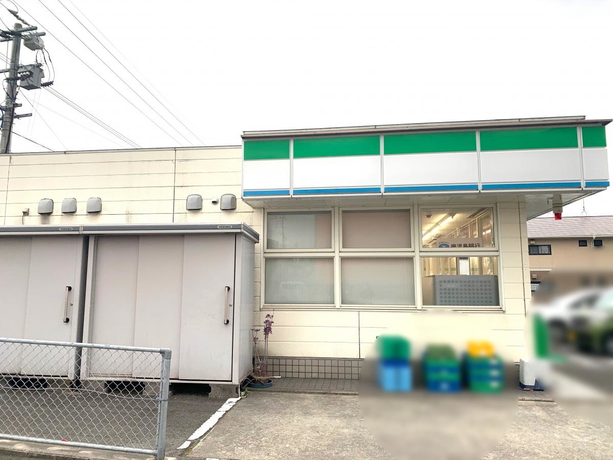ファミリーマート　中山バイパス店