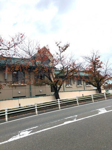 エスティームライフ学園前 施設外観