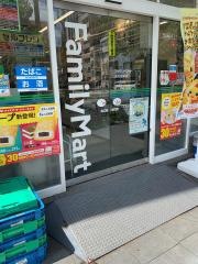 ファミリーマート　水天宮前店