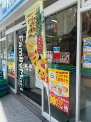 ファミリーマート　水天宮前店