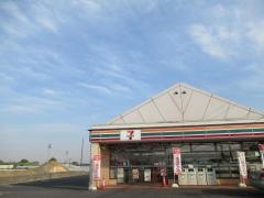 セブンイレブン 各務原鵜沼小伊木町店
