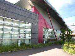 高槻市立芝生図書館