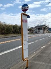 「舟石川入口」バス停留所