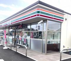セブンイレブン　南国大そね店